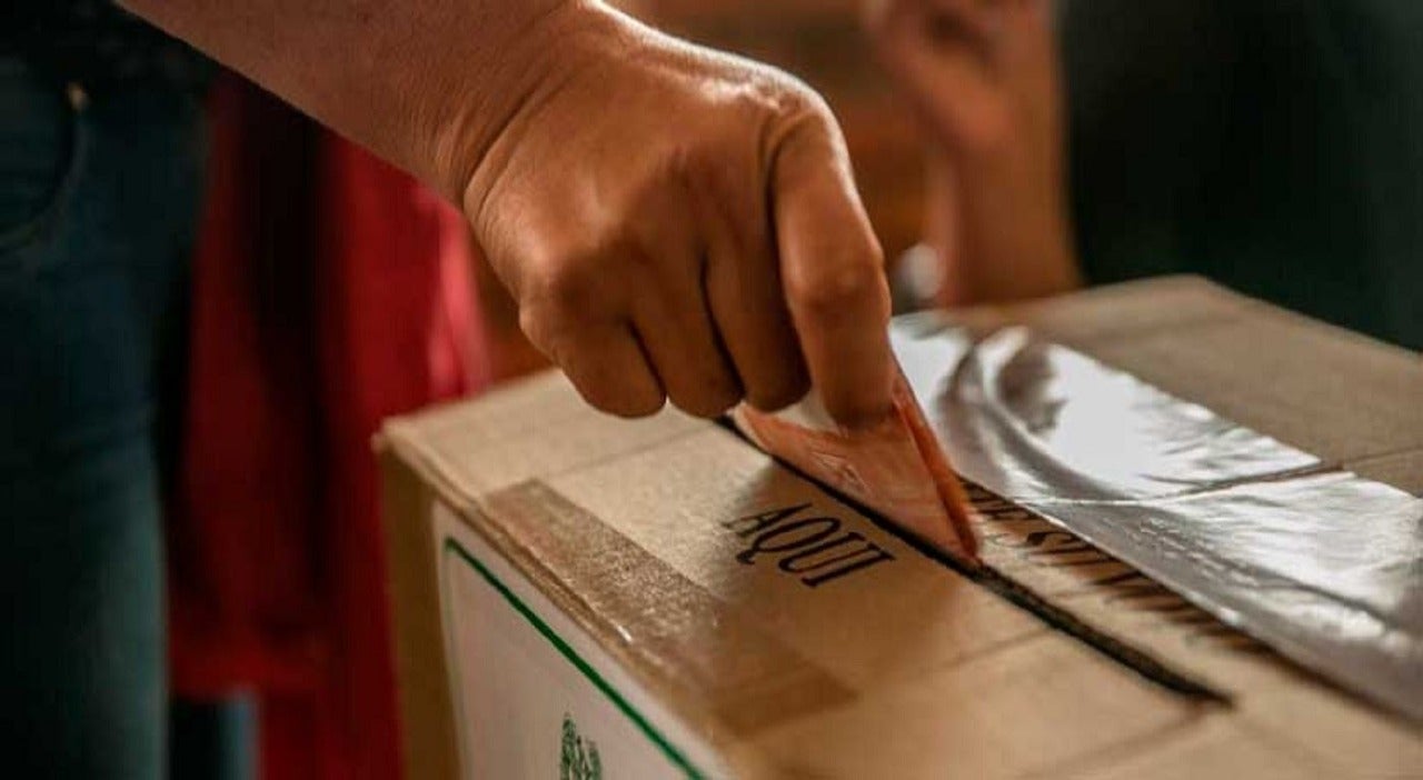 personas acusadas falsificar documentos electorales