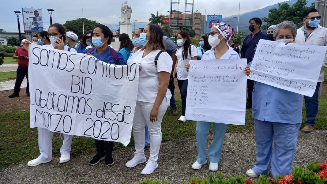 personal de salud protesta en SPS