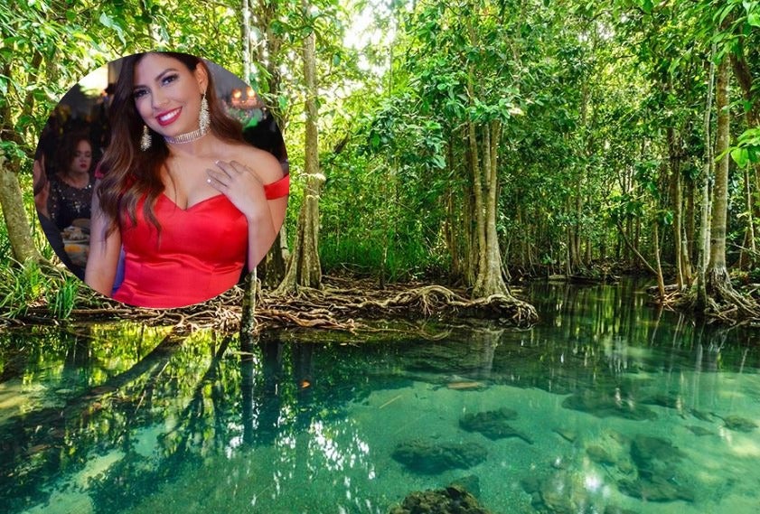 Angie Peña en manglares