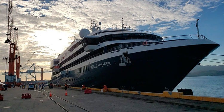 Puerto Cortés crucero World Voyager