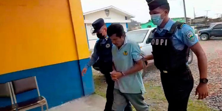 hombre acusado de violar hijastra en Copán