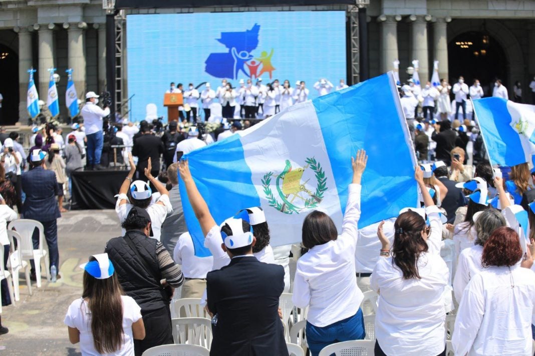 Luz a las naciones