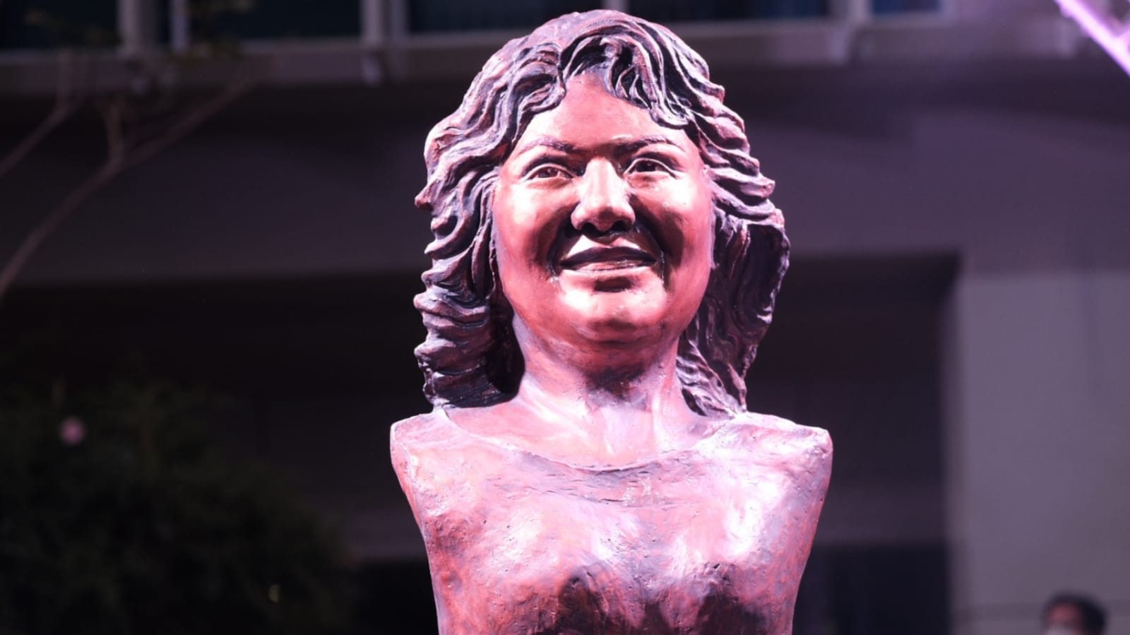 Busto de Berta Cáceres
