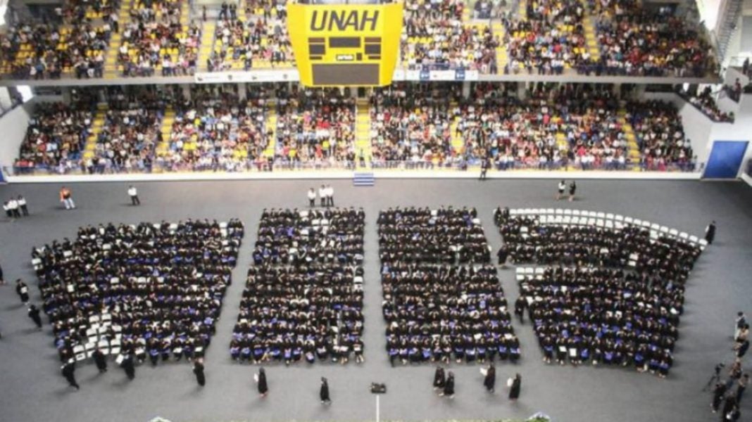 UNAH graduaciones públicas