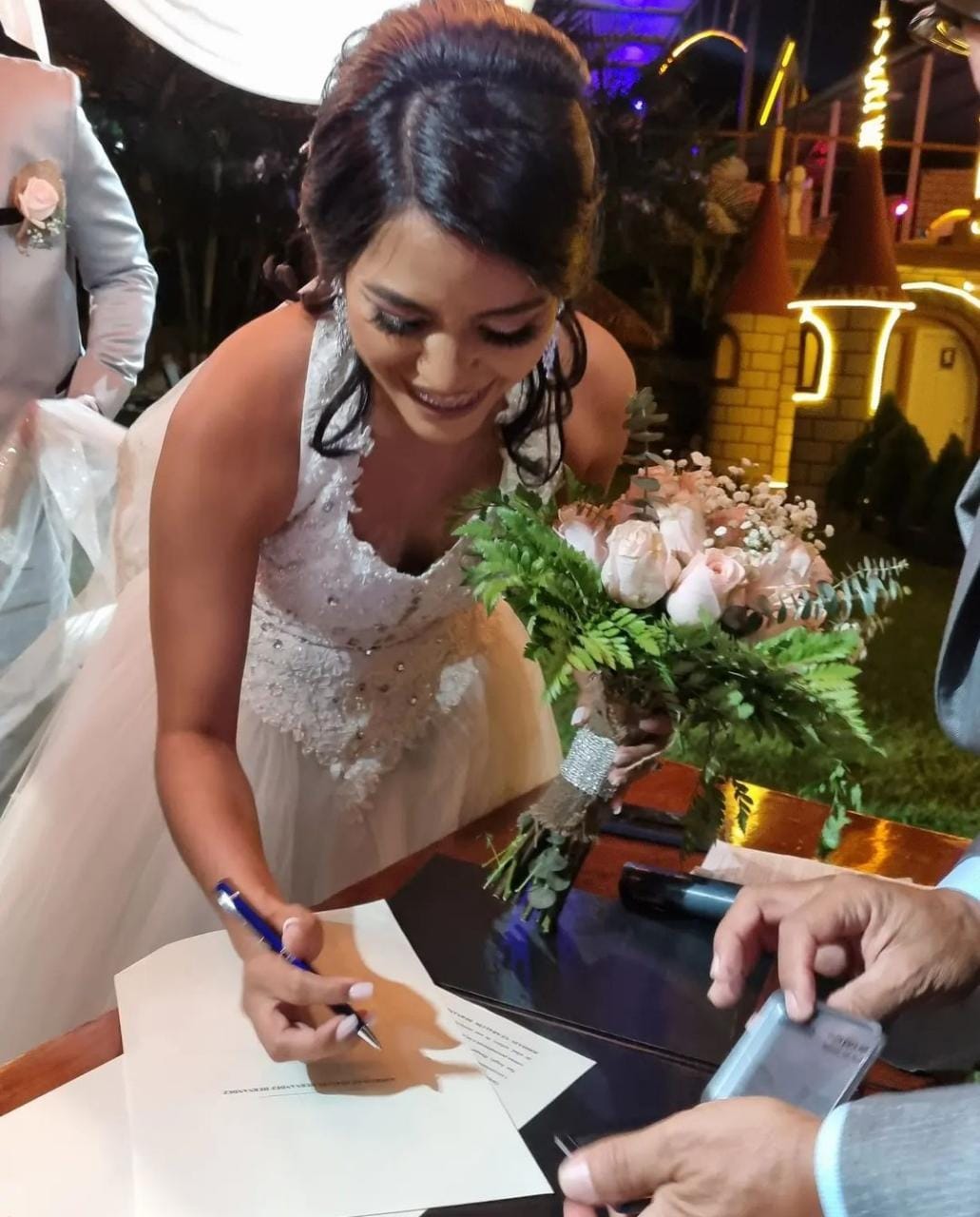 boda de Josselin Hernández