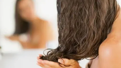 remedios para restaurar cabello maltratado