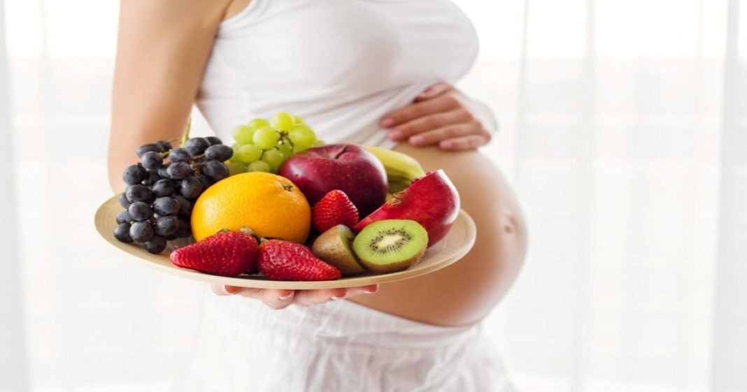 frutas no pueden faltar embarazo
