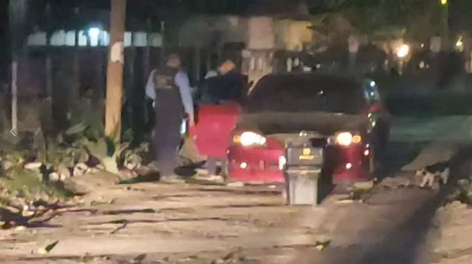 hombre muerto en carro en Chamelecón