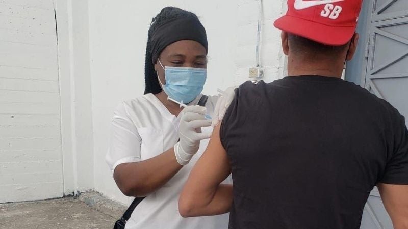 Vacunación en Tegucigalpa y San Pedro Sula