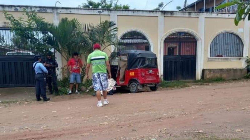 matan conductor mototaxis Villa Nueva