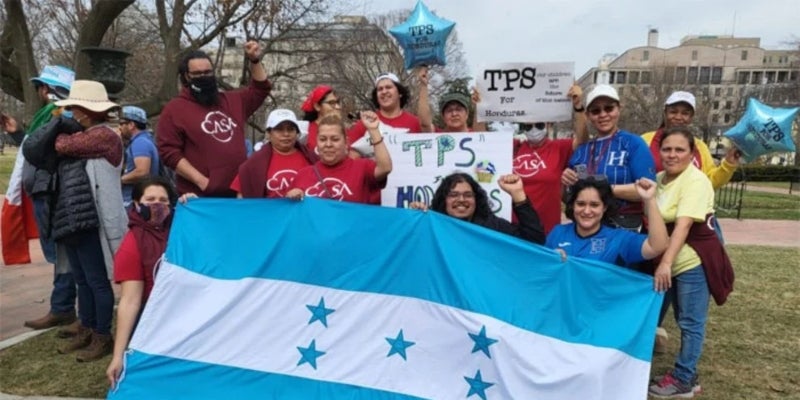 Hondureños han protestado en EE.UU. exigiendo la ampliación del TPS.