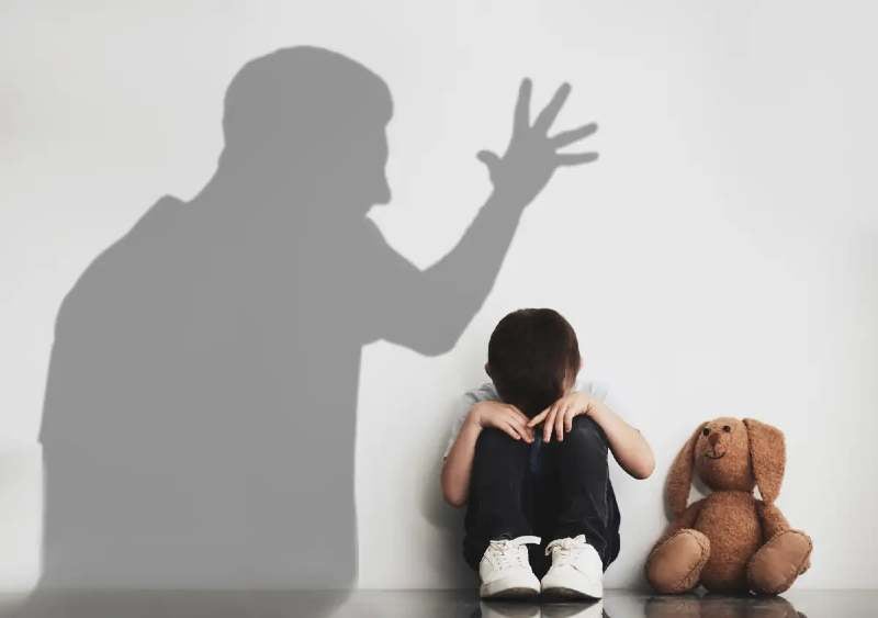 Expertos indican que los niños creen con traumas a raíz de la violencia que sufren de pequeños.