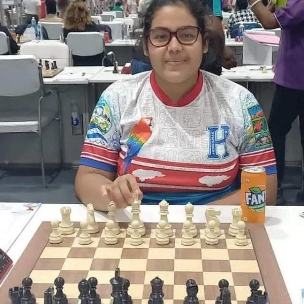 hondureño campeón en torneo de Ajedrez