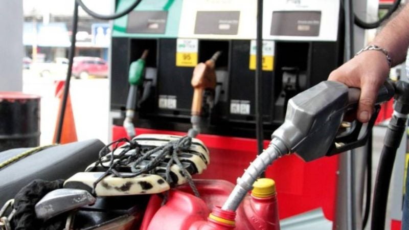 Más rebajas precio combustible lunes