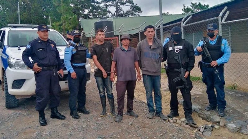 pandilleros salvadoreños capturados en La Paz