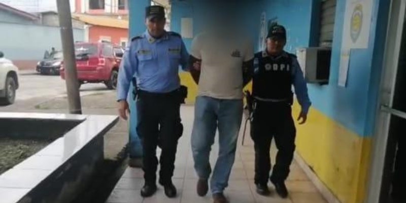 El pastor es acusado de estafar a una personas en el departamento de Copán.