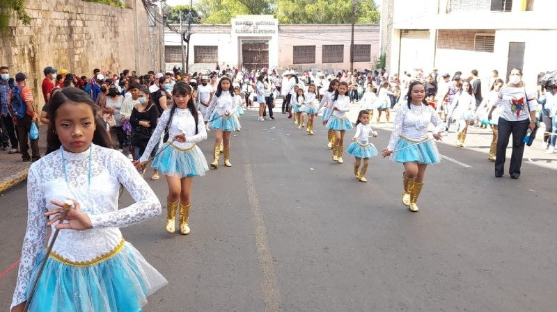desfiles patrios Honduras 2022