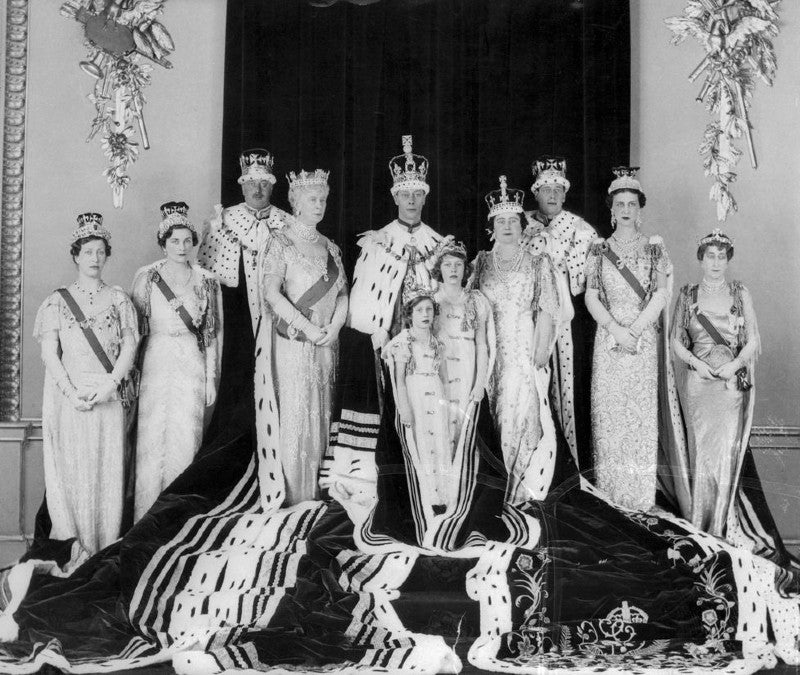 Momentos marcaron vida reina Isabel II