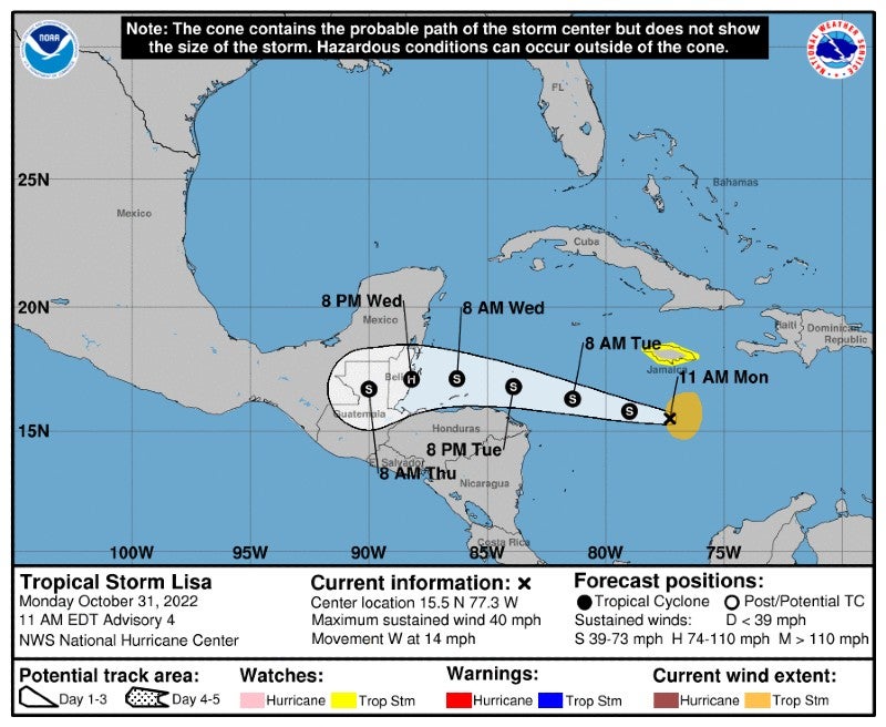 tormenta tropical Lisa trayectoria