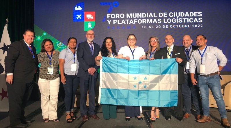 UTH, foro mundial de ciudades y plataformas logísticas, UTH participa en foro mundial, Panamá