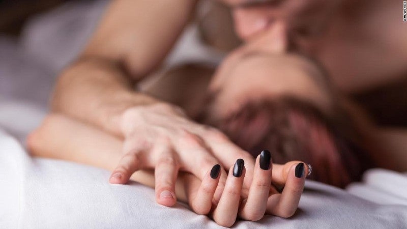 cómo sorprender a tu pareja en la cama