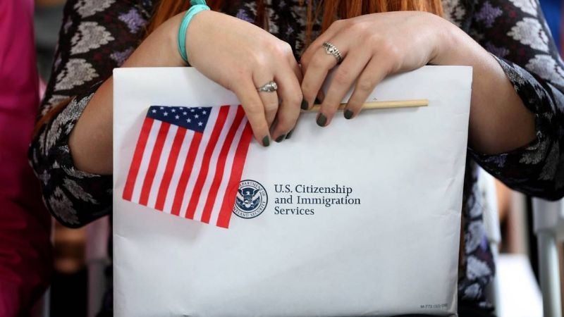 ciudadanía a inmigrantes