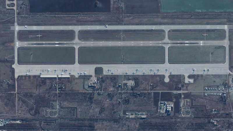 Ataque 3 muertos base aérea rusa