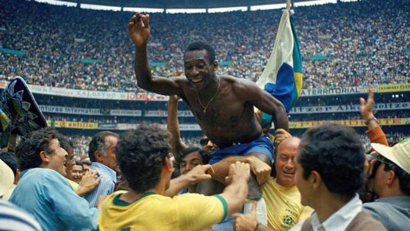 Muchos recuerdan a Pelé por su entrega al fútbol.