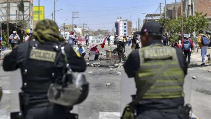 Muertos en protestas en Perú