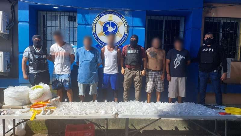 Pandilleros con cocaína en La Ceiba