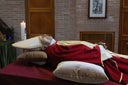 cuerpo-benedicto-1