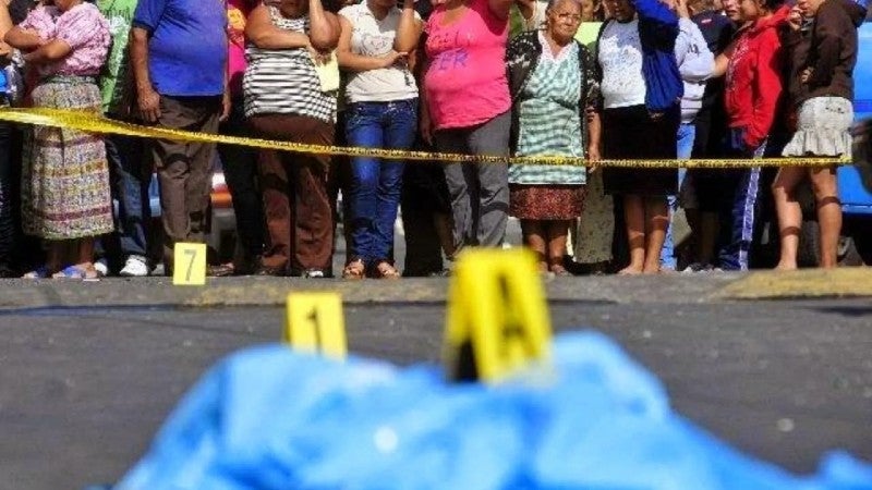 a pedradas matan a un hombre mercado Comayagüela