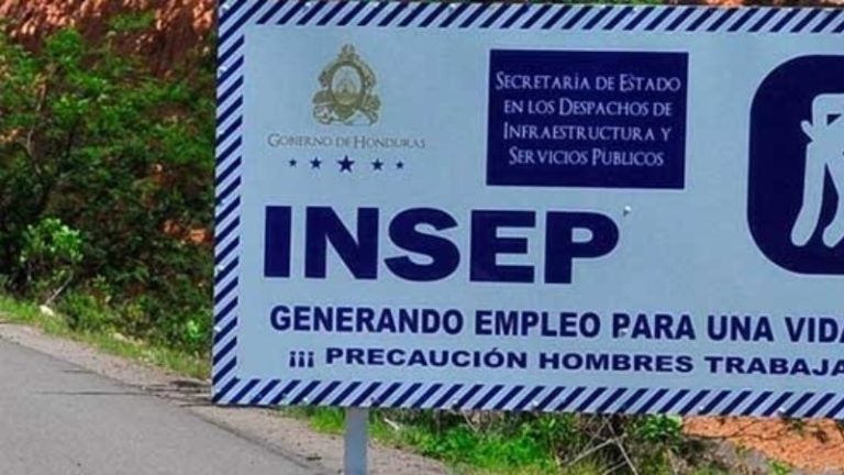 Dictan medidas sustitutivas a exfuncionarios de INSEP