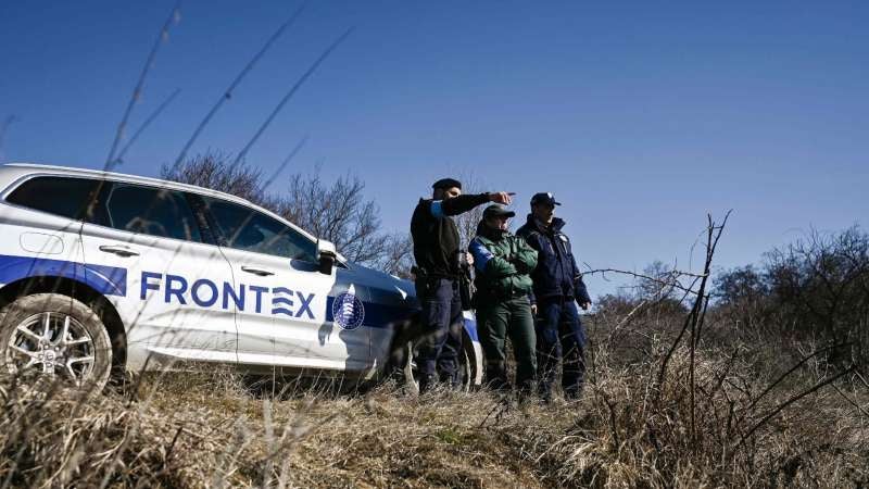 La tragedia en Bulgaria recuerda al macabro hallazgo, en 2019, de 39 vietnamitas muertos en un camión frigorífico cerca de Londres.