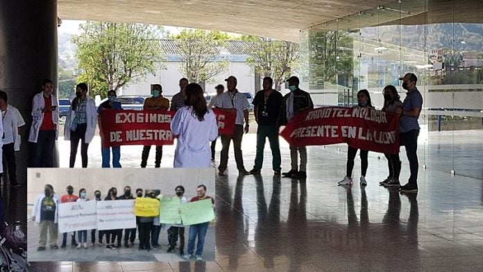 Protesta técnicos laboratorio UNAH