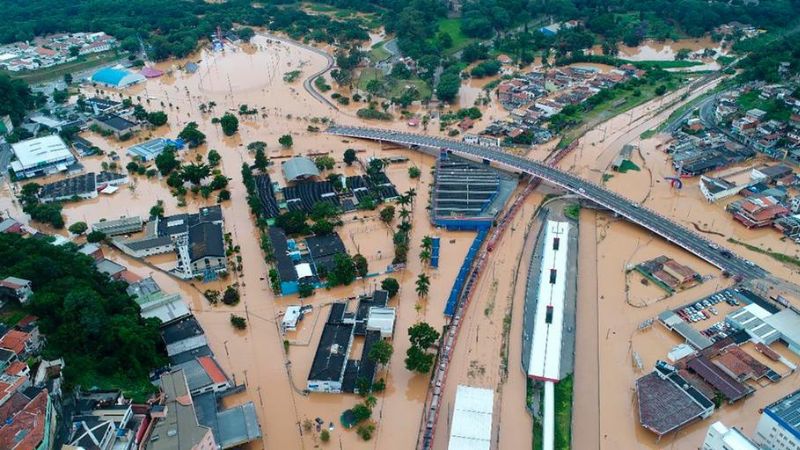 44 muertos por lluvia en Brasil