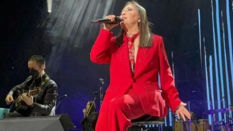 Ana Gabriel se retira tras abucheo en concierto