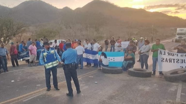 vendedores de Choluteca carretera Guasaule