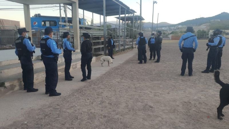 operativos policiales colonia Villa Nueva