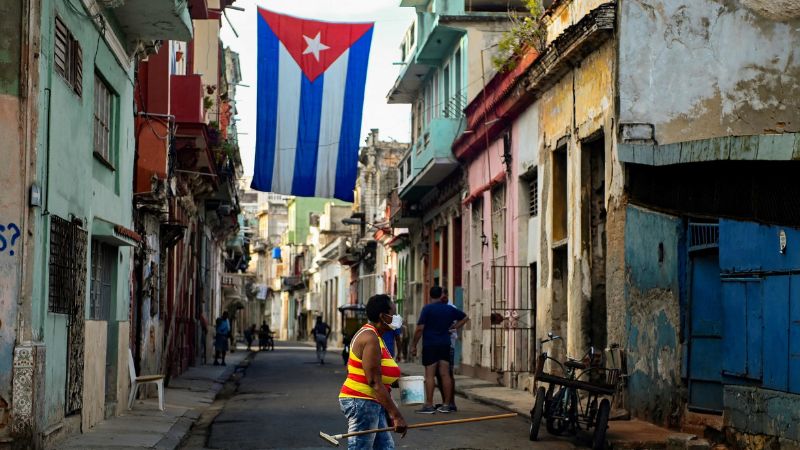 Nasralla firma carta apoyo Cuba 
