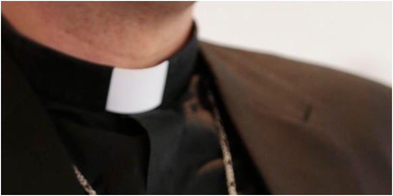 sacerdotes abusaron de menores