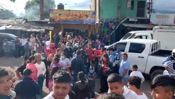 Protesta carretera oriente maestros