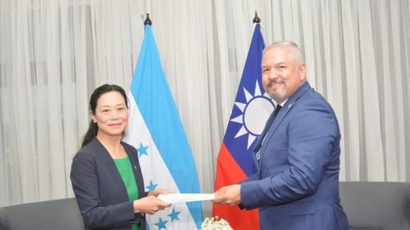 Taiwán embajadora en Honduras China
