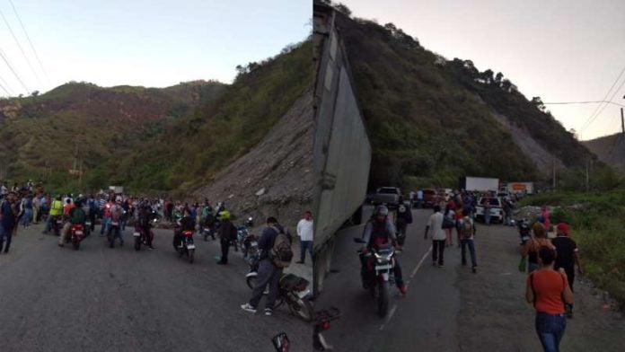 Protesta por derrumbe de la colonia Lempira