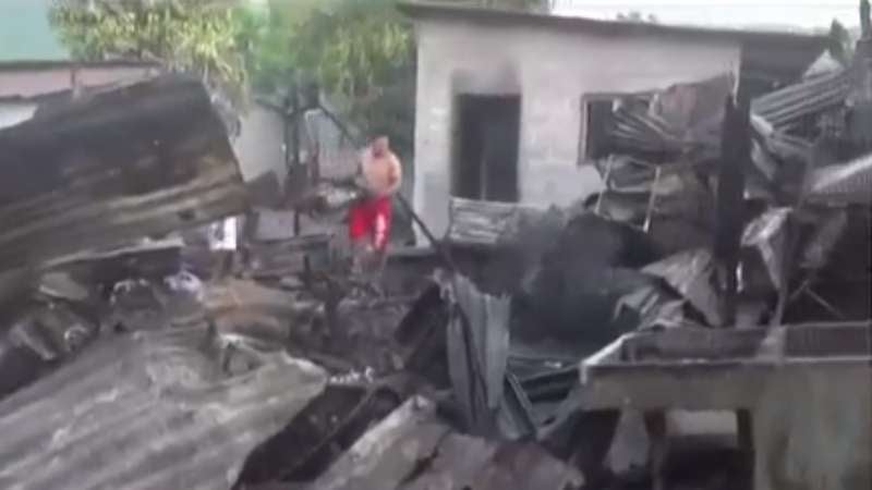 Familias pierden sus casas tras incendio en SPS