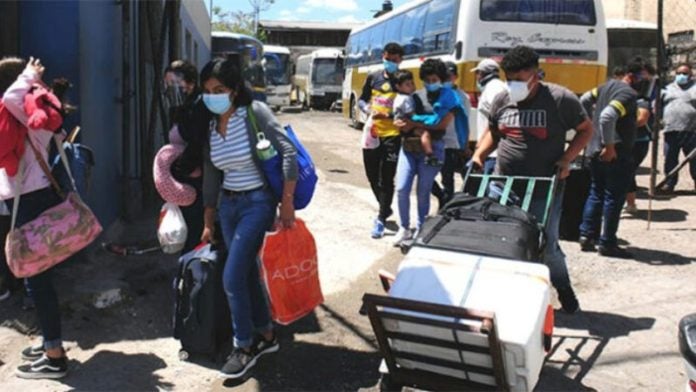 turistas Semana Santa