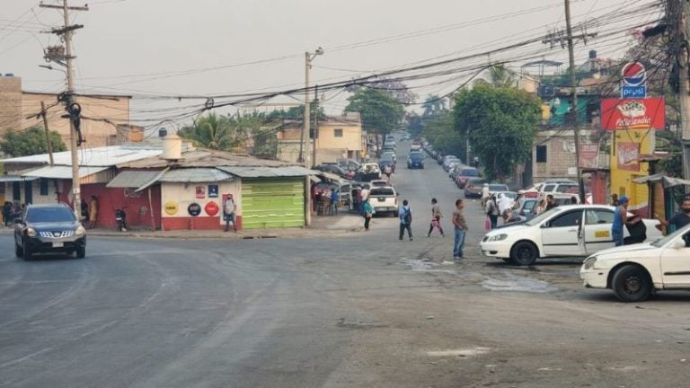 Extorsión paraliza buses de la Kennedy-Río Grande-Cerro Grande