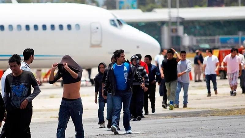 Conmigho sobre deportados hondureños