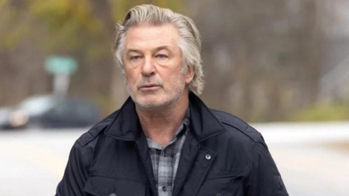 Absuelven a Alec Baldwin por homicidio involuntario