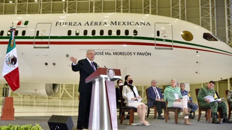 México vende su avión presidencial.